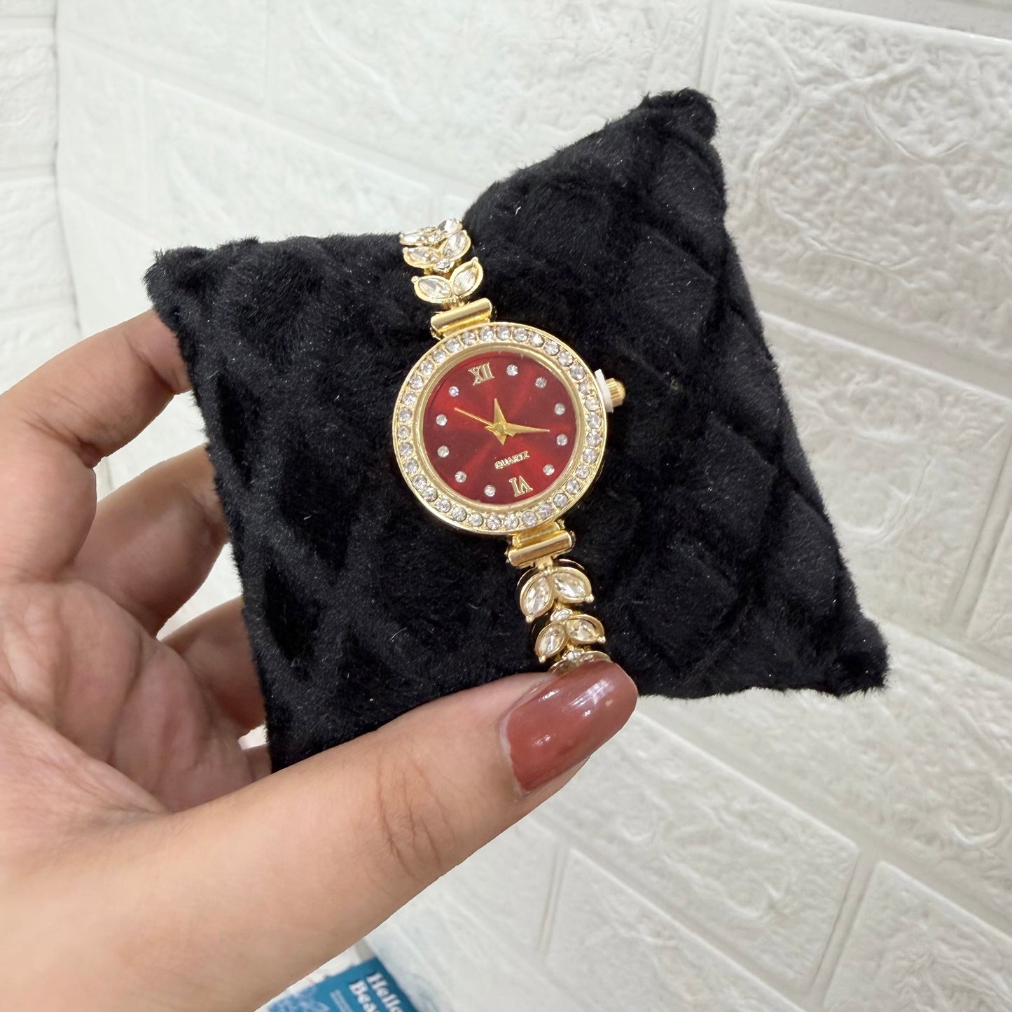 Stone Maroon Watch (Leaf)
