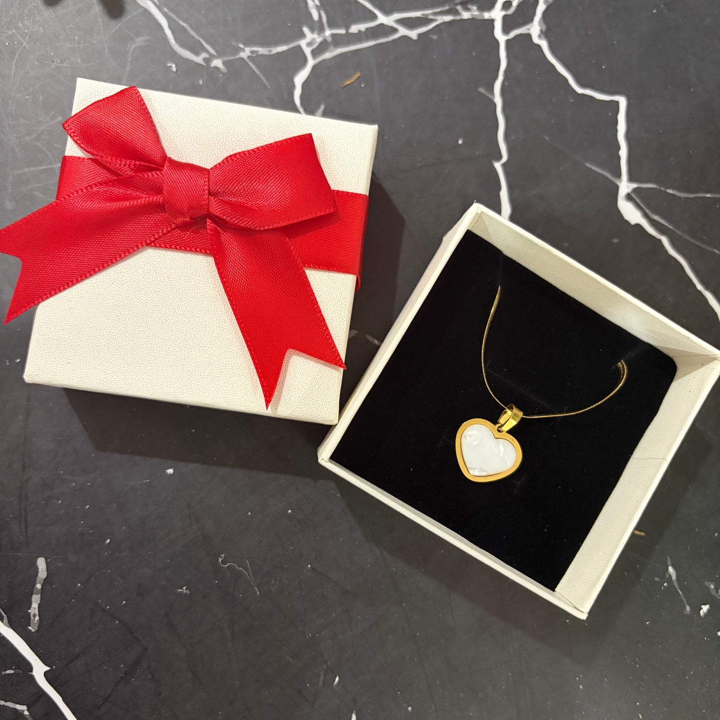 White Heart Pendant (with box)