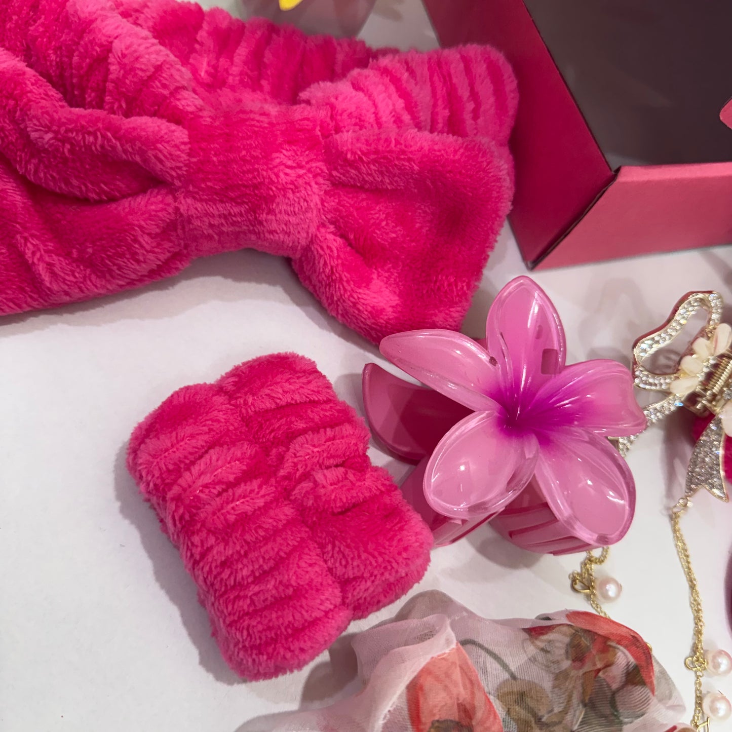 Hamper for Girlfriend - Cute Hamper