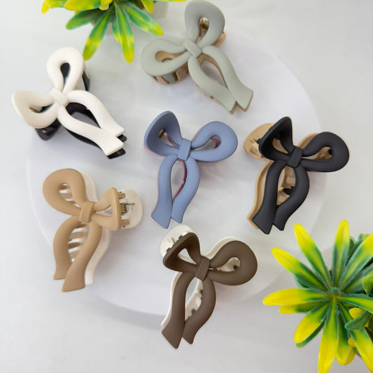 Medium - Dual Bow Hairclaw