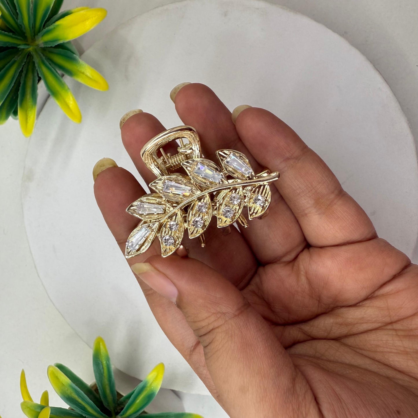 Luxury Leaves Hairclaw