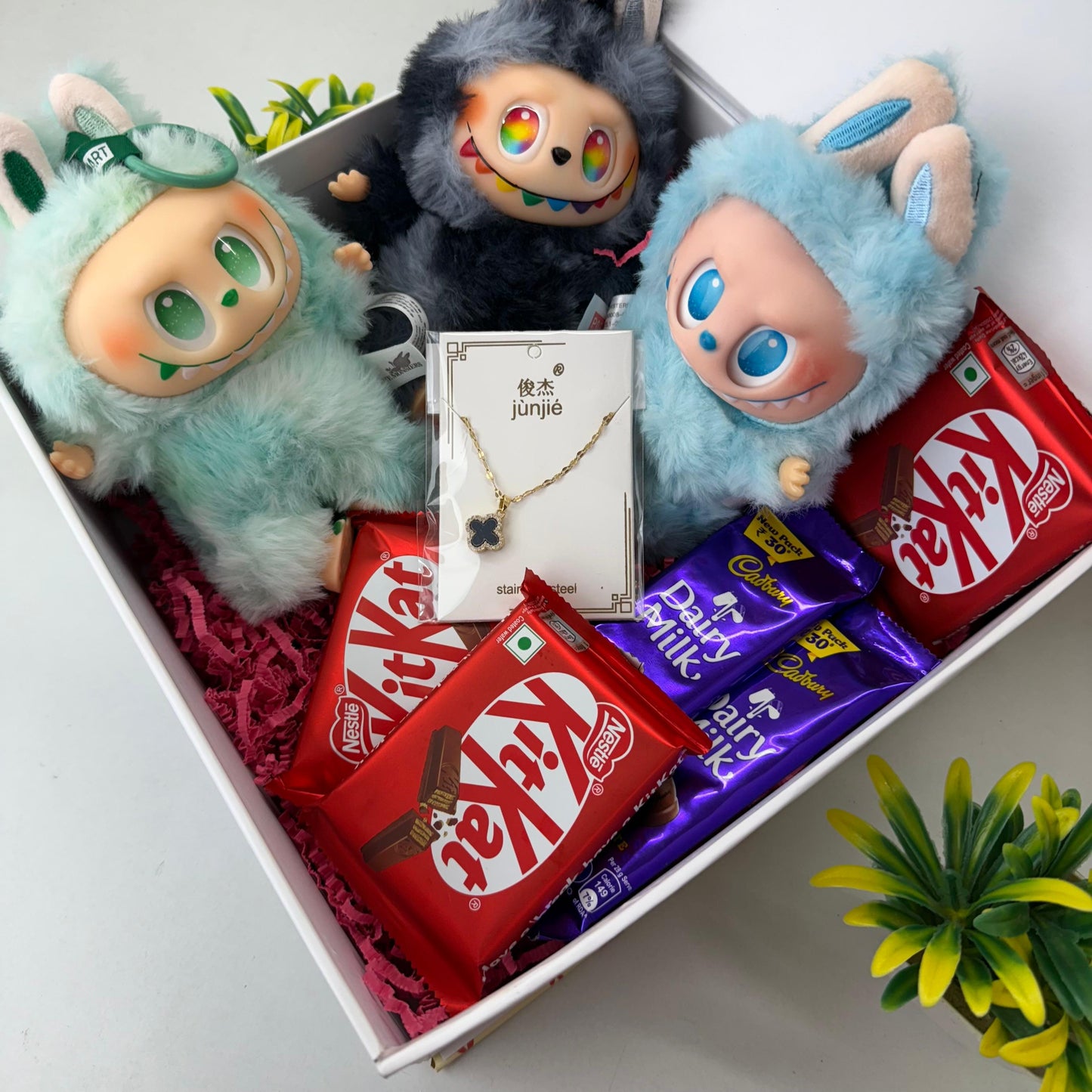 Premium Labubu Hamper ( with box )