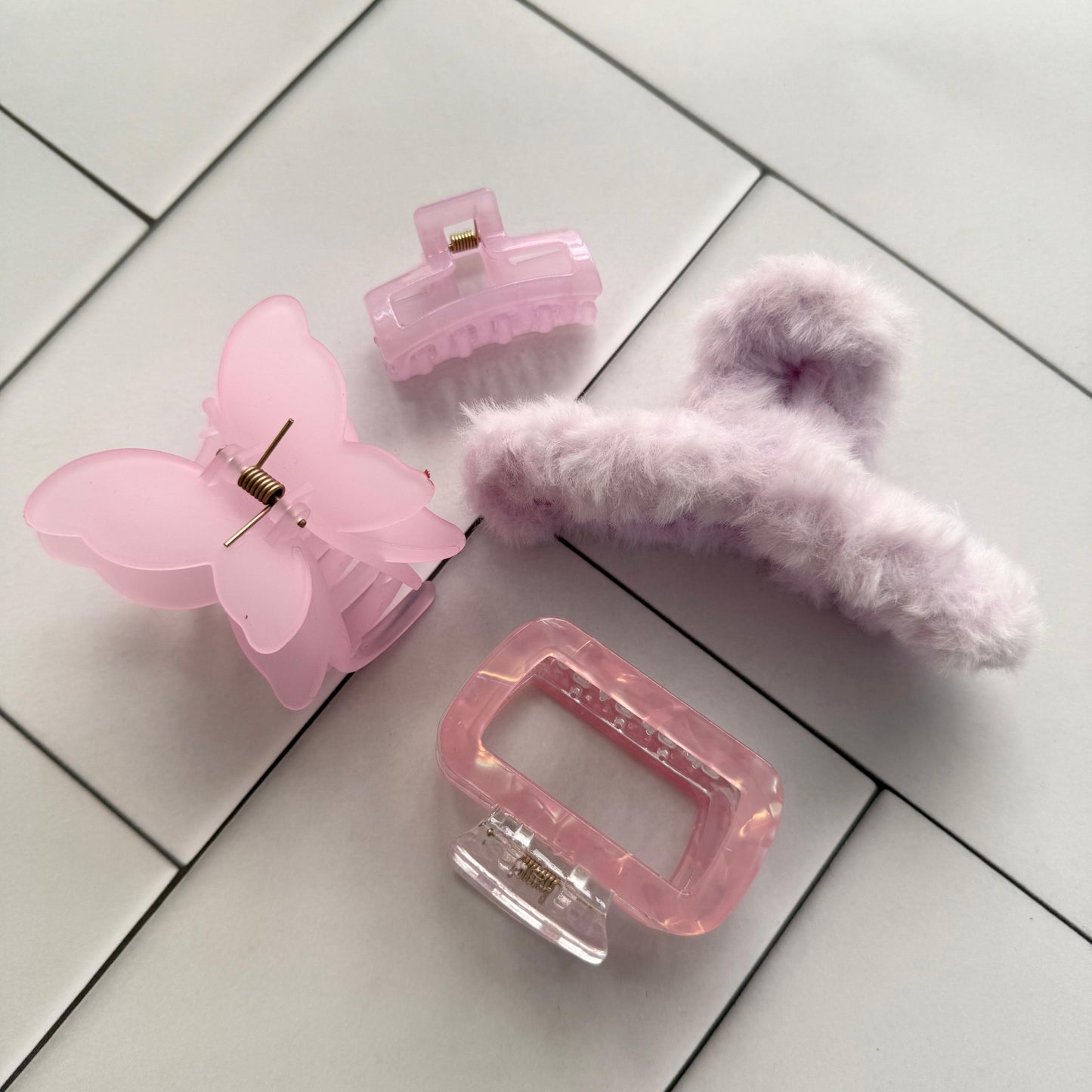 Set of 4 - Cute items