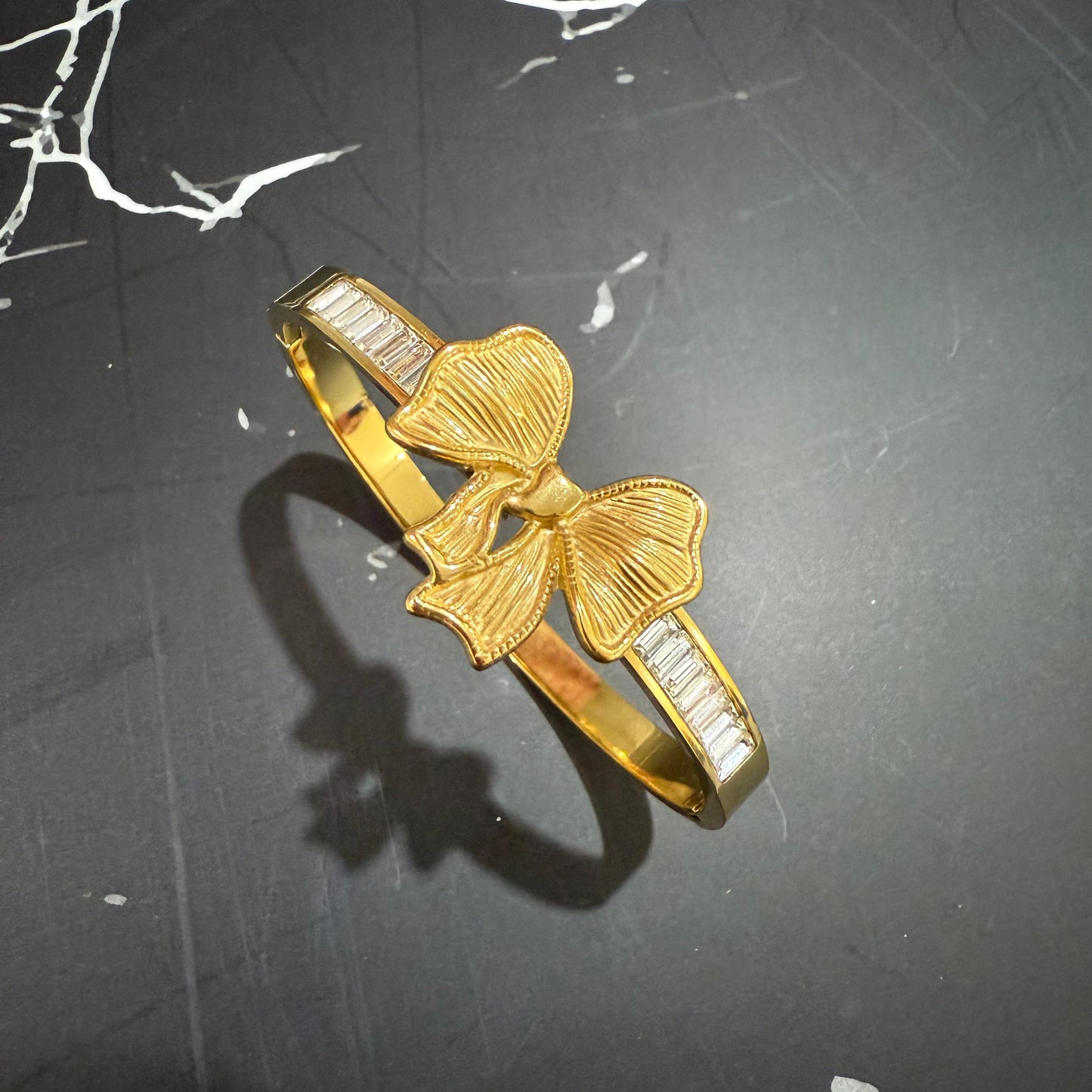 Anti-Tarnish Bow Bracelet