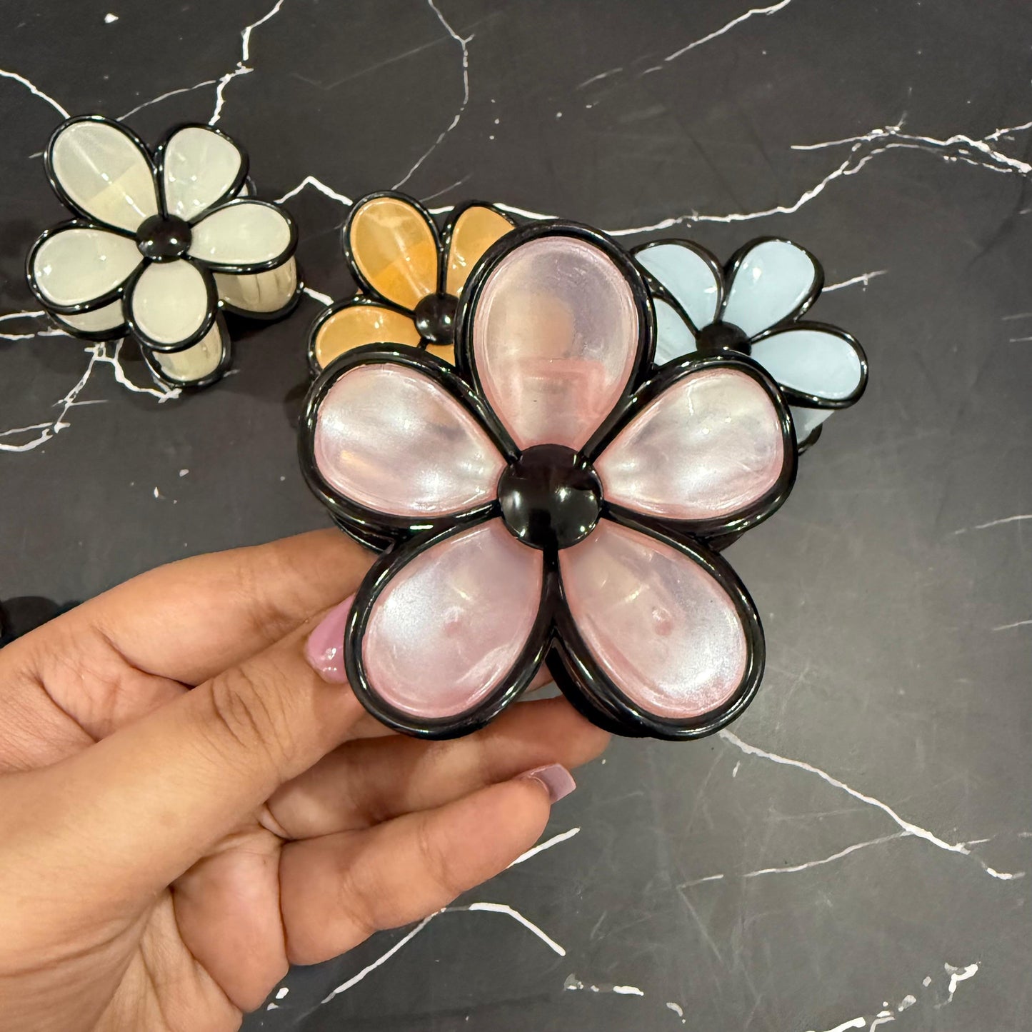 Giant Flower Hairclaw - Dual