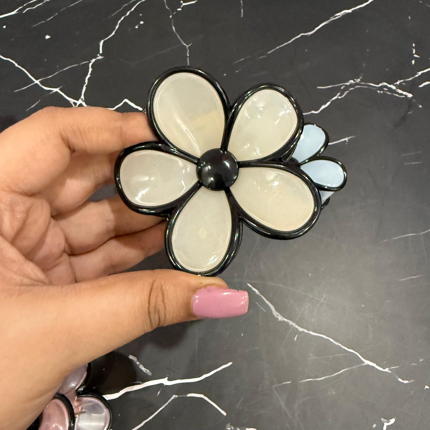 Giant Flower Hairclaw - Dual