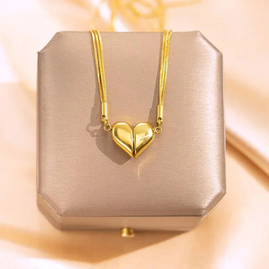 Anti-Tarnish Love Magnet Heart Neckpiece