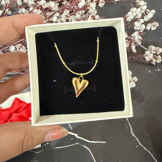 Heart Pendant (with box)