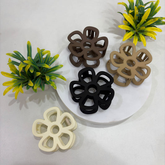 🌸 Cute Flower Hair Claw Clip – Large, Elegant & Durable (8cm) 🌸 (Copy)