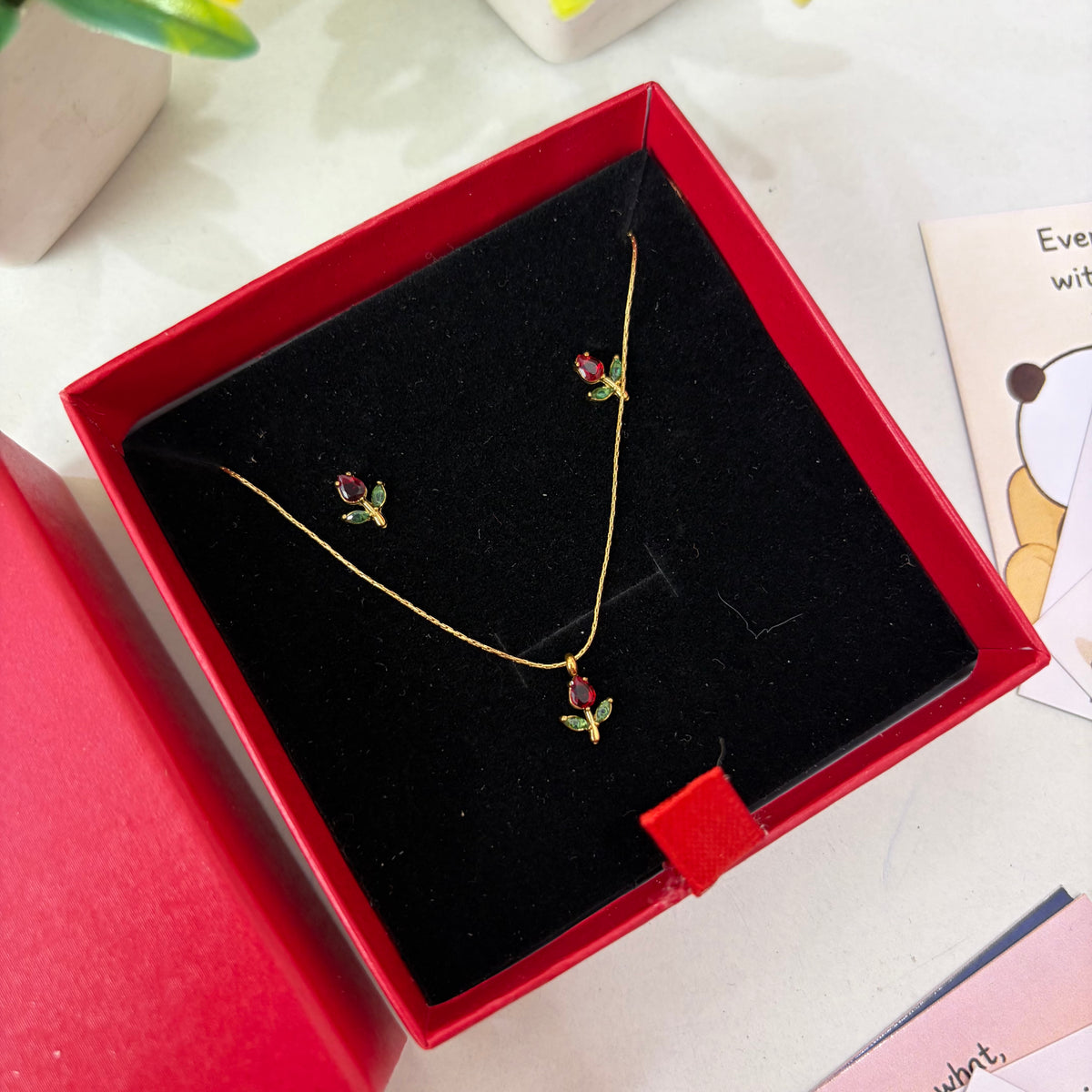 Minimal Jewellery Set ( Red Tulips )
