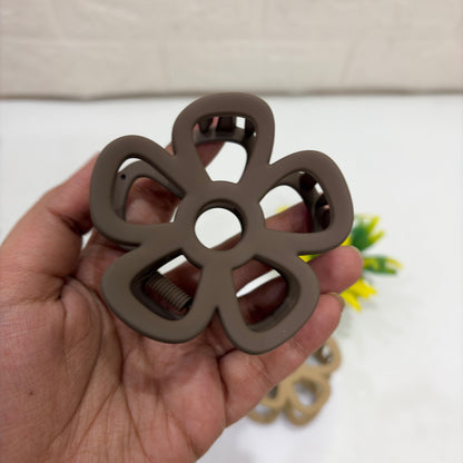 🌸 Cute Flower Hair Claw Clip – Large, Elegant & Durable (8cm) 🌸 (Copy)