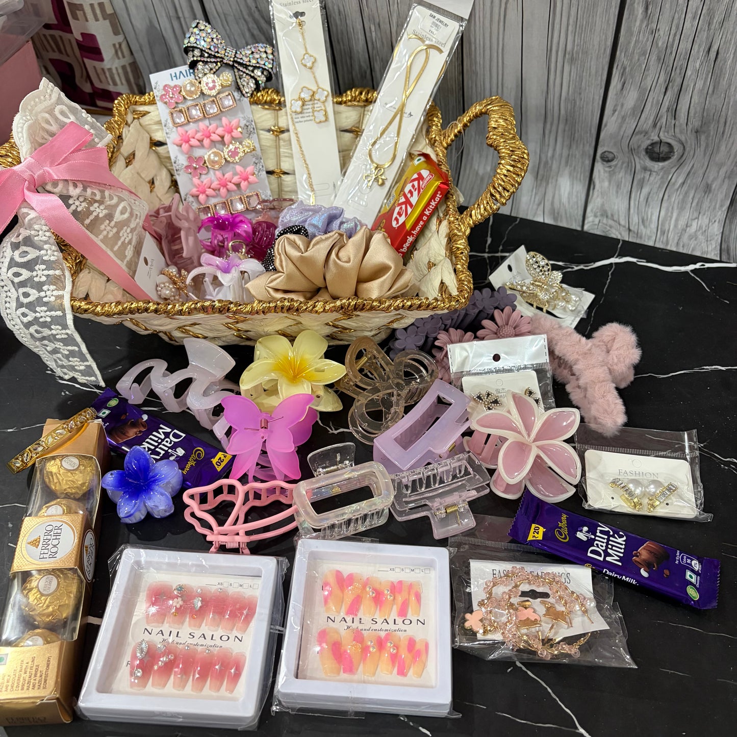 Premium Cute Hamper ( with basket )