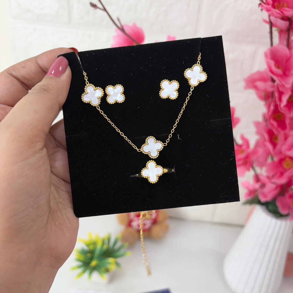 Jewellery Set with Ring ( Clover )