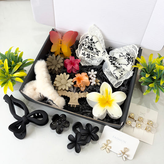 Love Hamper (16 Items)