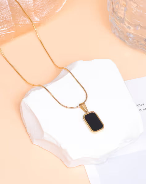 Black Pendant