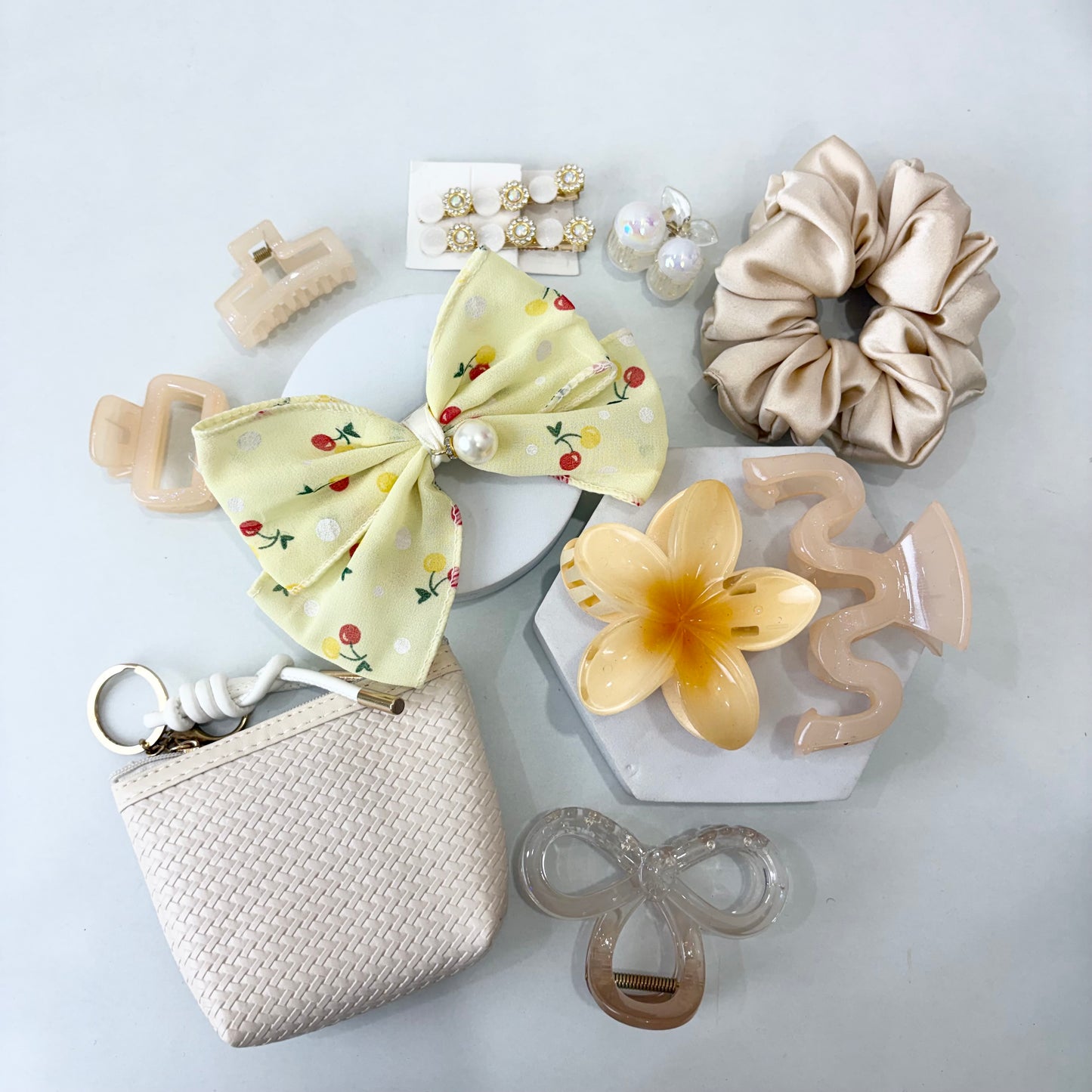 Cute Charming Hamper