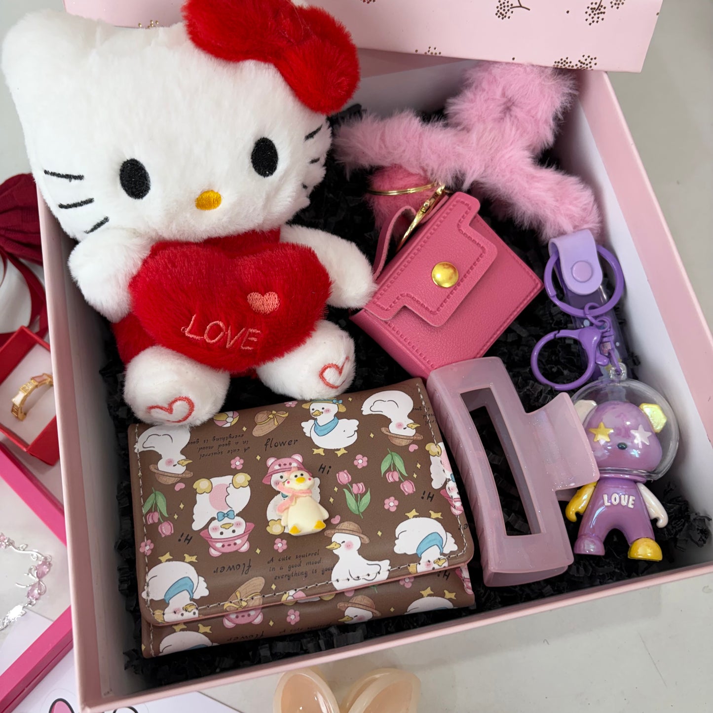 Premium Pink Hamper ( with box )