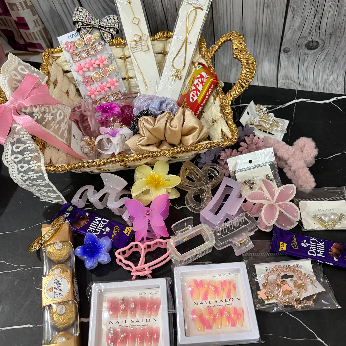 Premium Cute Hamper ( with basket )