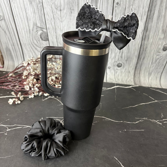 Black Stanley with accessories