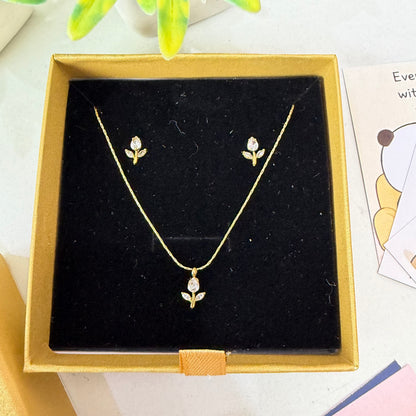 Minimal Jewellery Set ( White Tulips )
