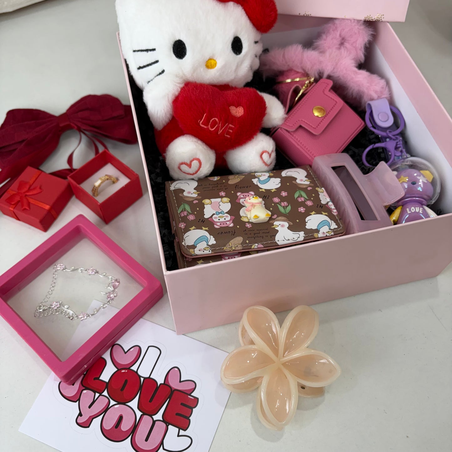 Premium Pink Hamper ( with box )