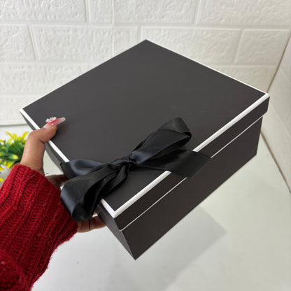 Premium Love Hamper (with box)