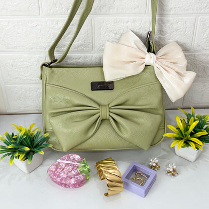 Premium Hamper ( with HandBag )