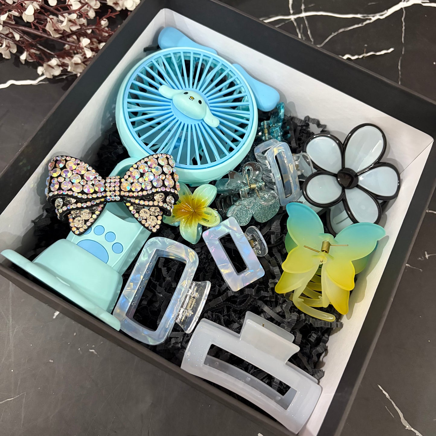 Premium Cute Hamper ( with box )