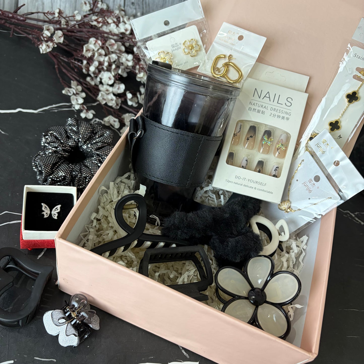 Premium Hamper ( with box )