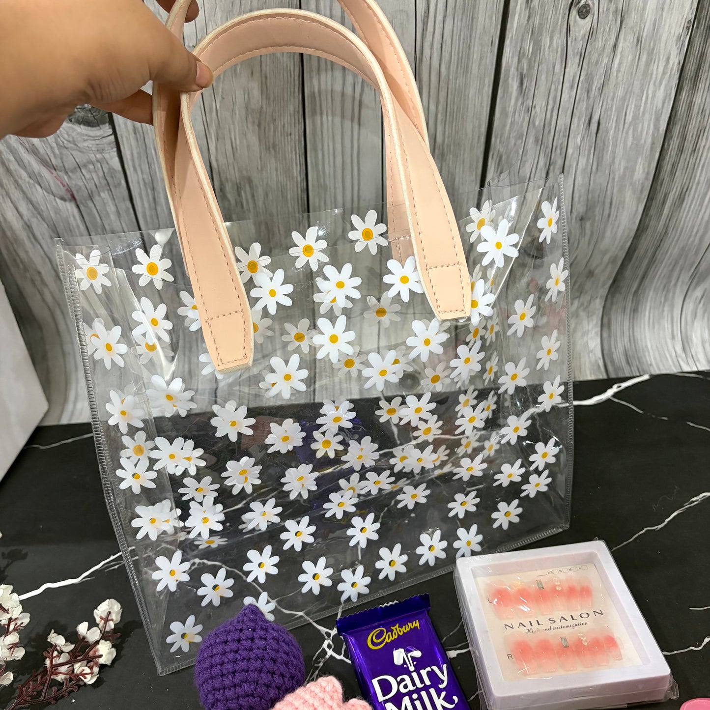 Tulip Hamper ( with HandBag )