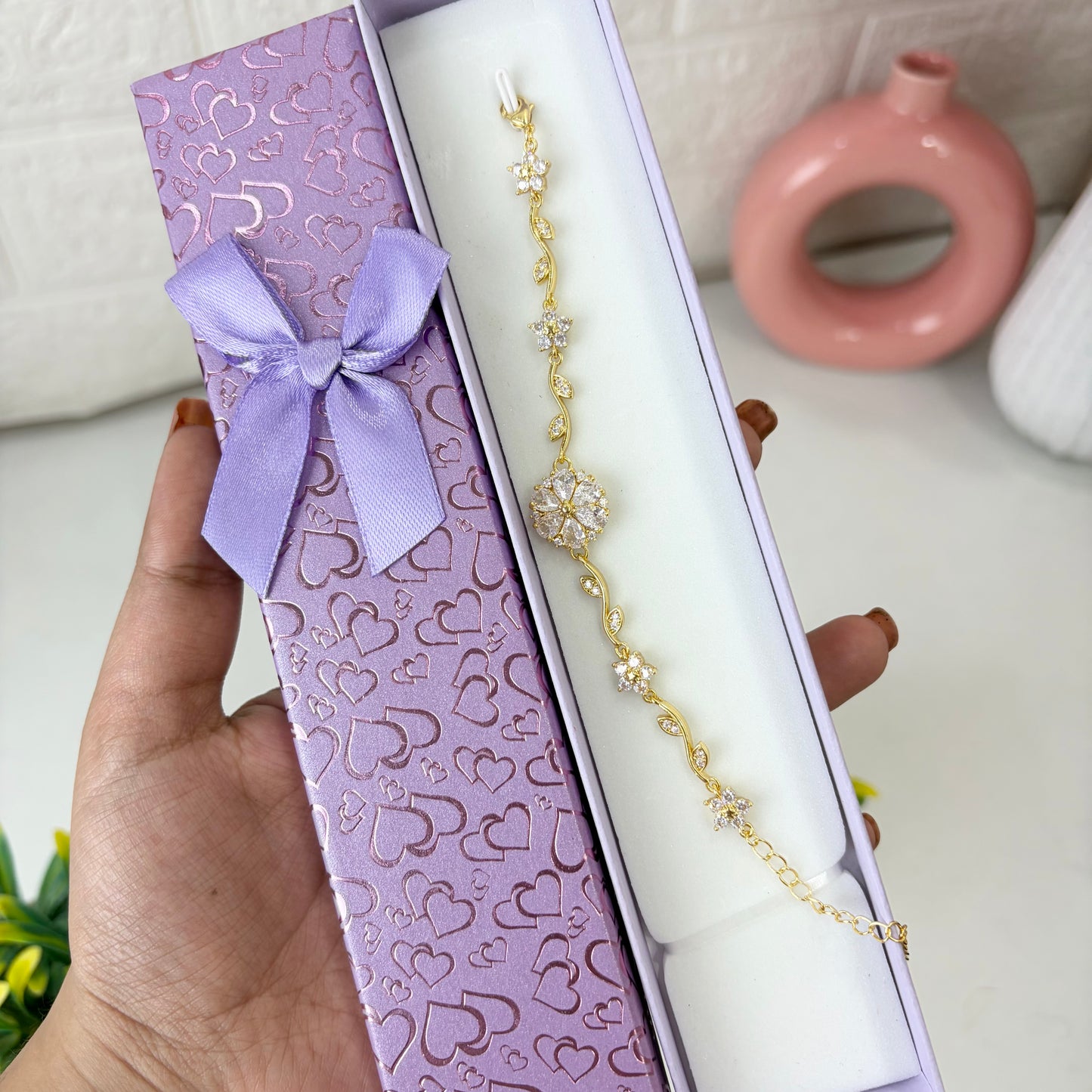 Viral Flower Bracelet with box