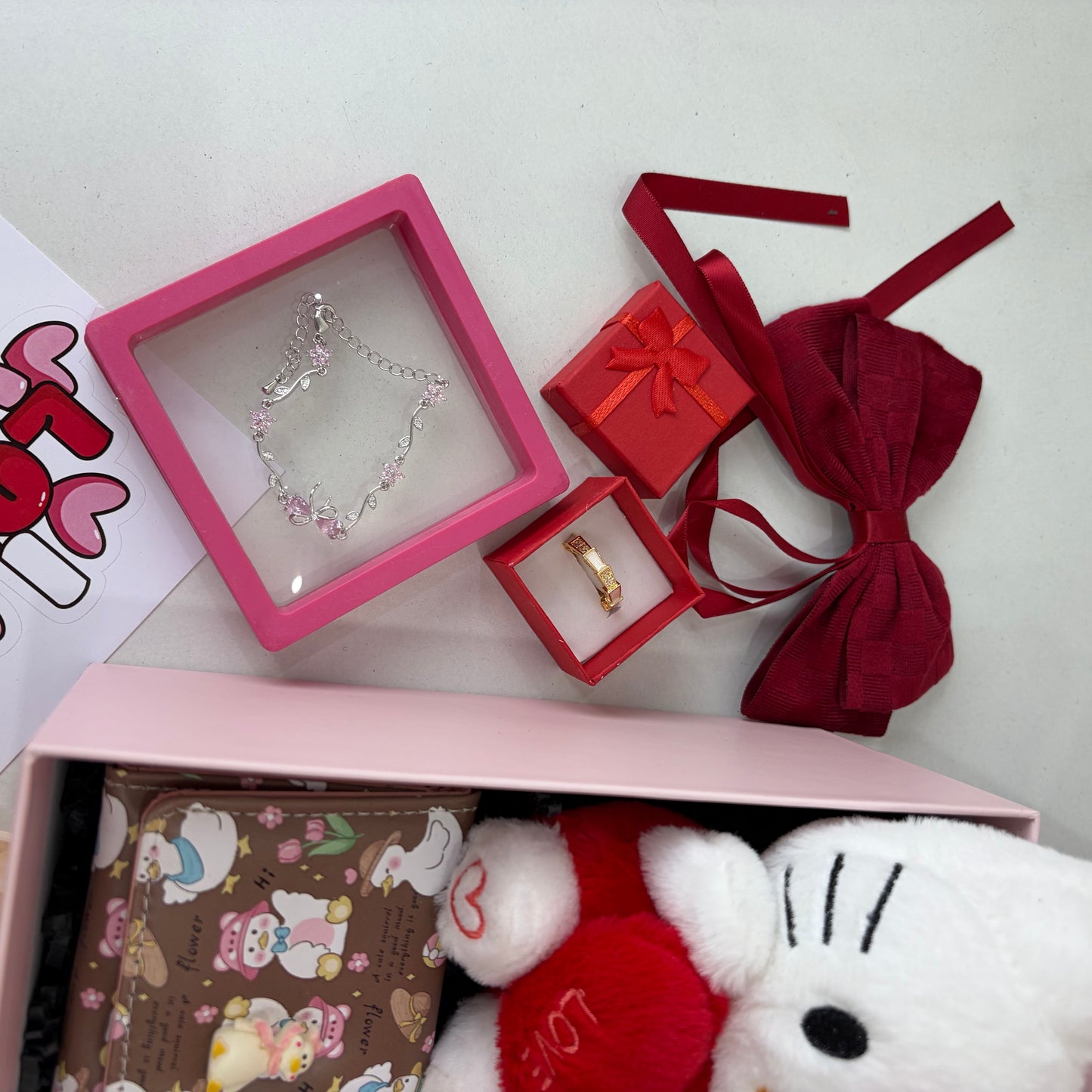 Premium Pink Hamper ( with box )
