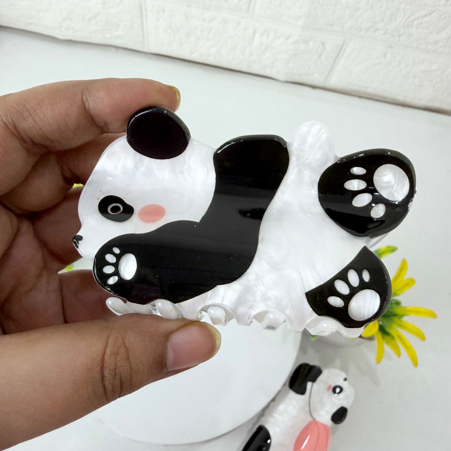 Panda Hairclaw (Trending)