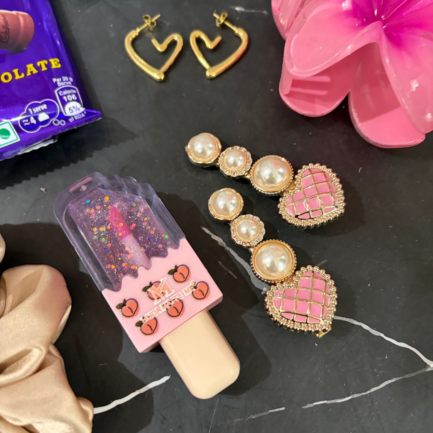 Tulip Hamper ( with HandBag )