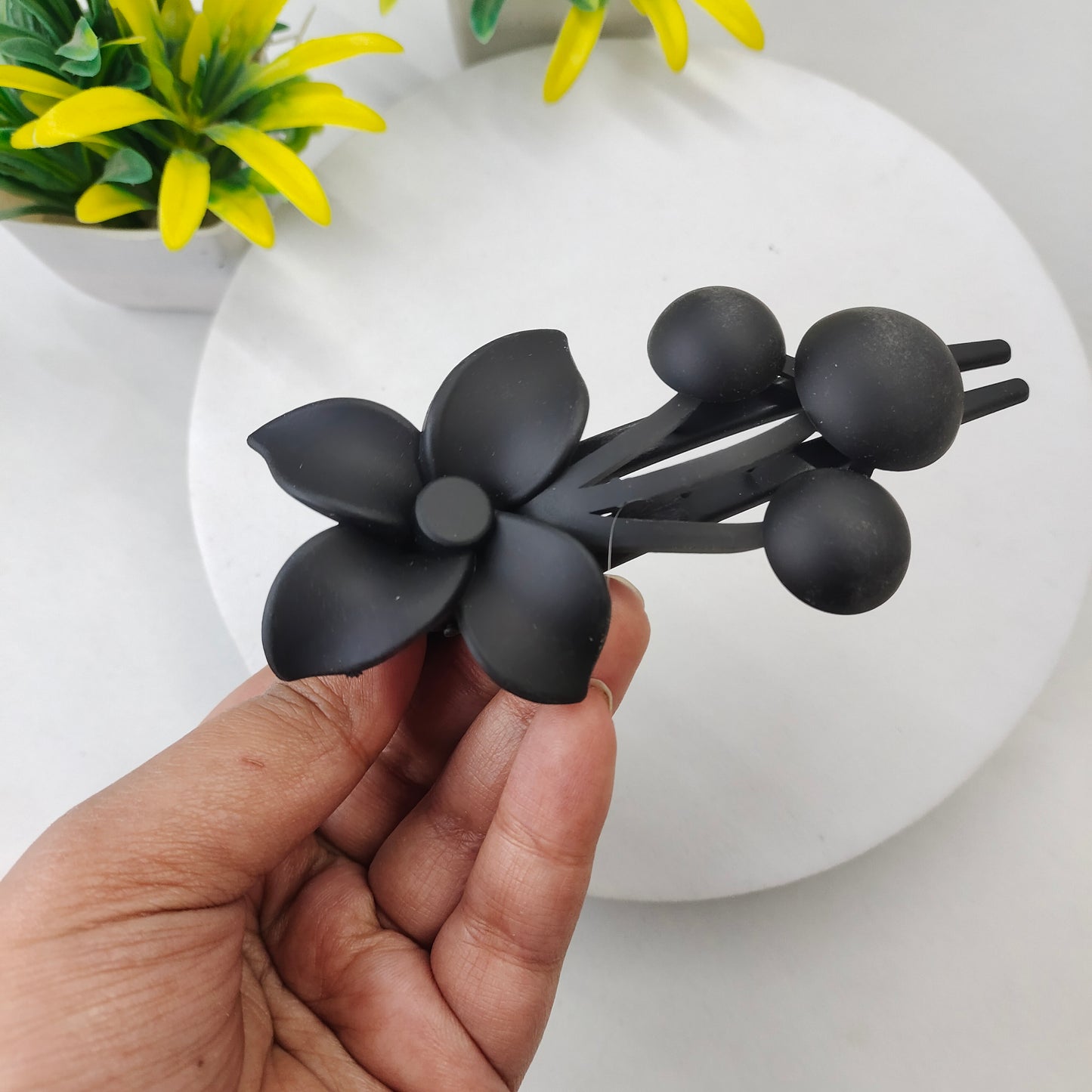 Matte Flower Clip