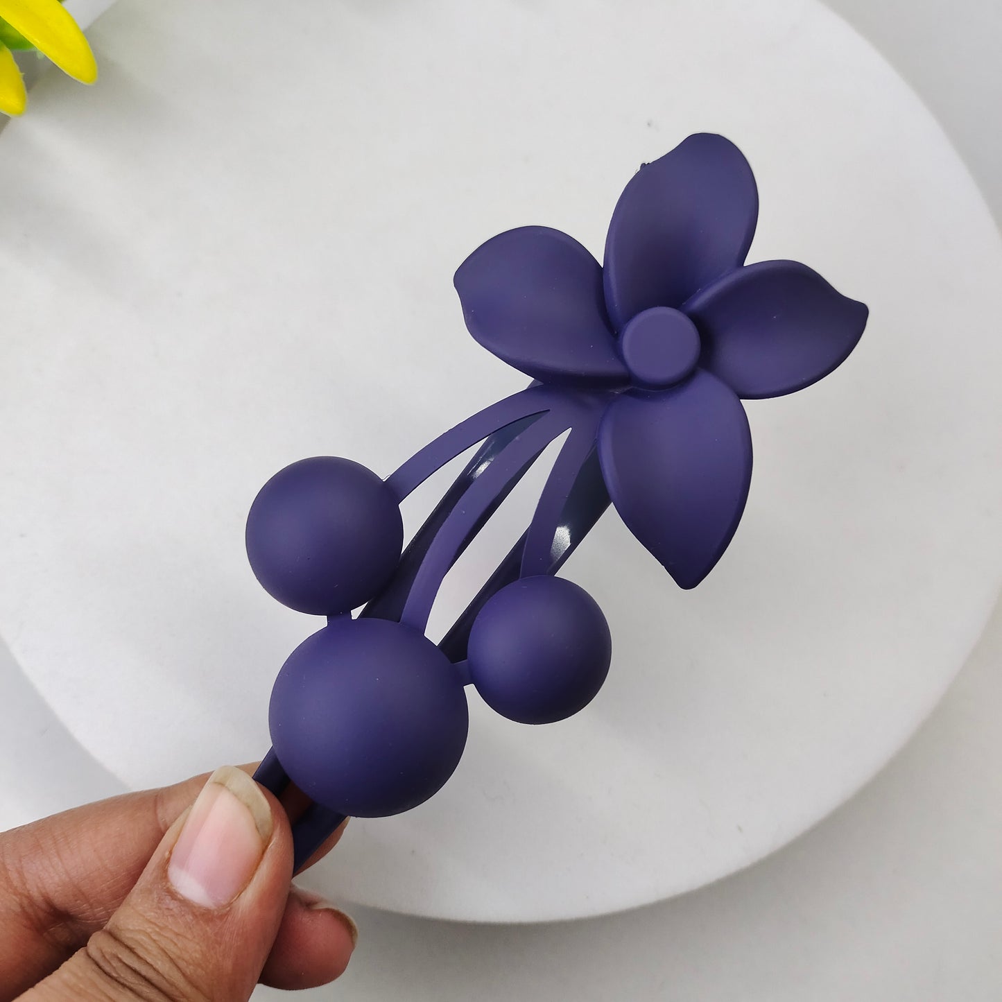 Matte Flower Clip