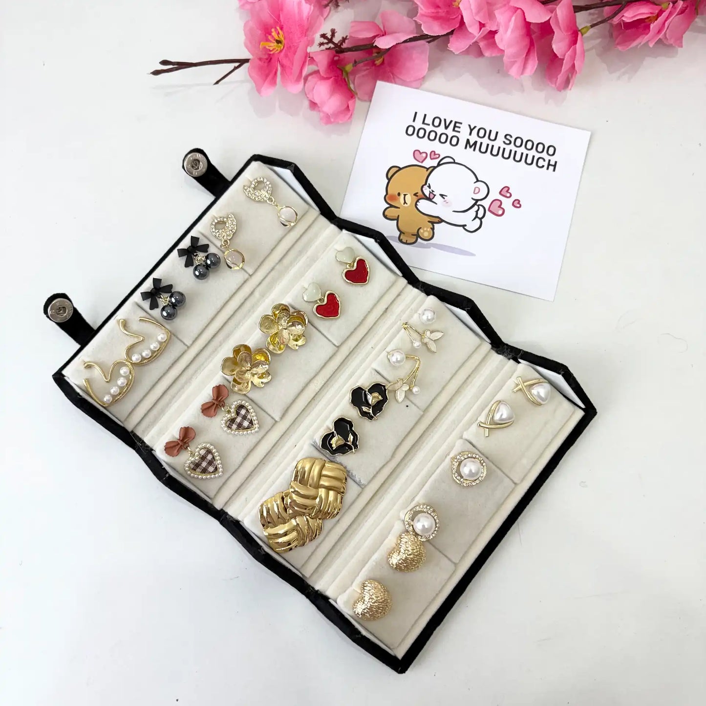 Dreamy Earring Hamper