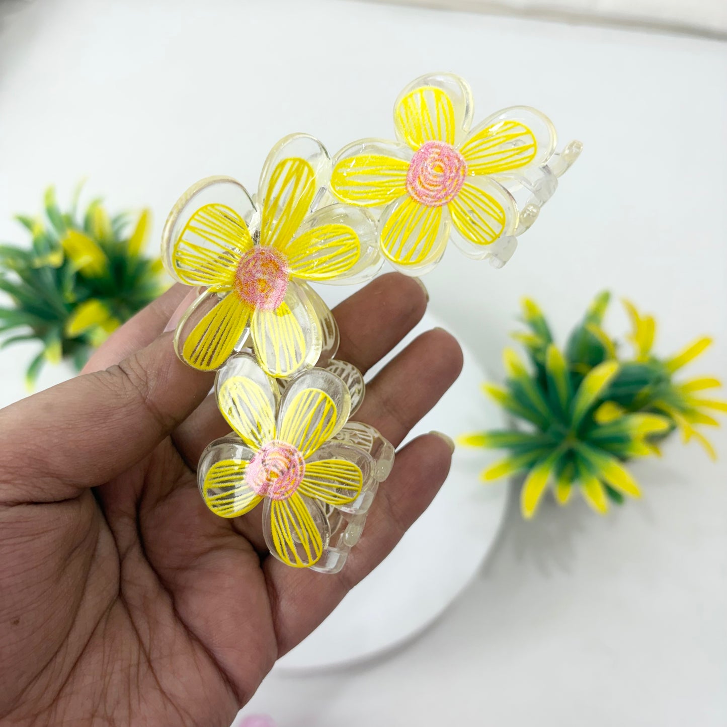 Pinteresty Flower Hairclaw