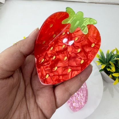 Viral Strawberry Hairclaw