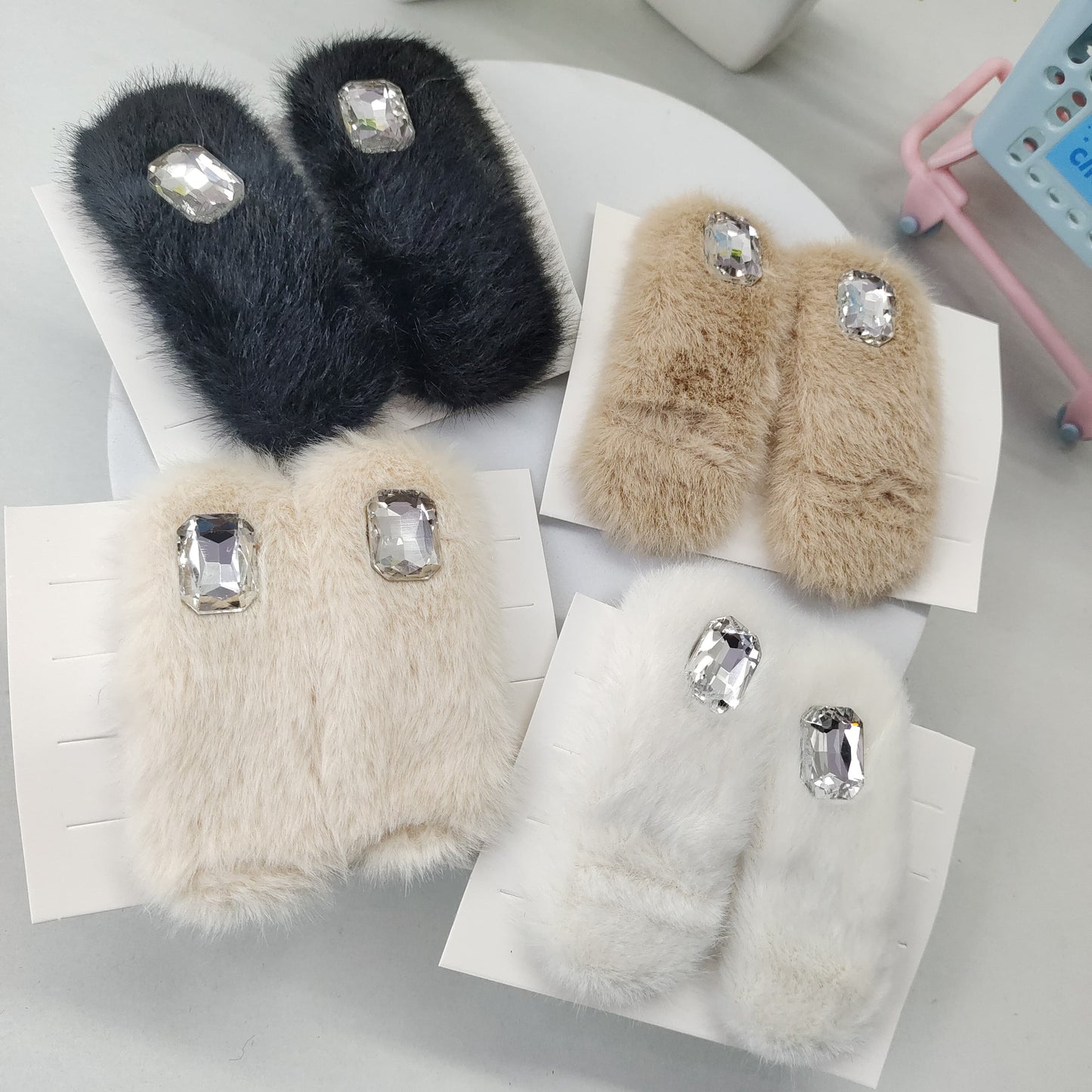 Fur Pins