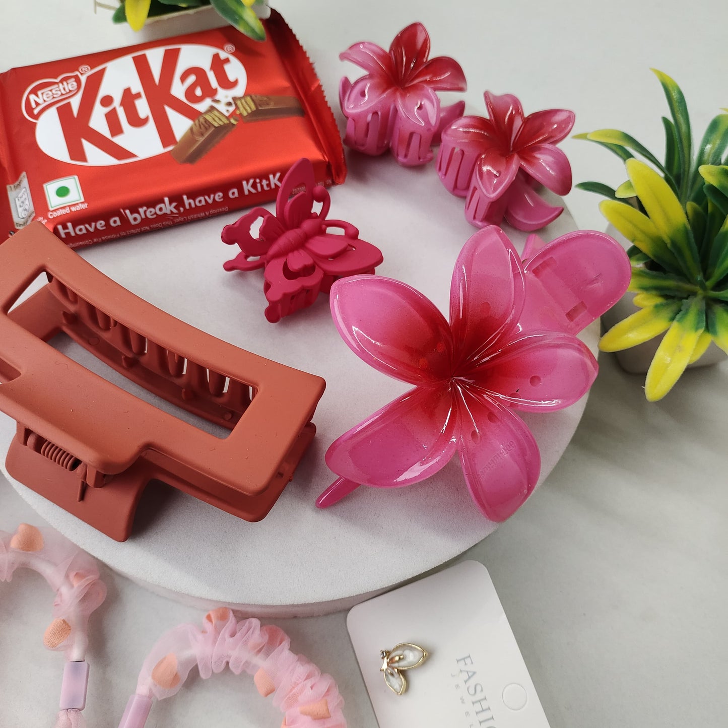 Valentine's Hamper ( with Couple Rings )