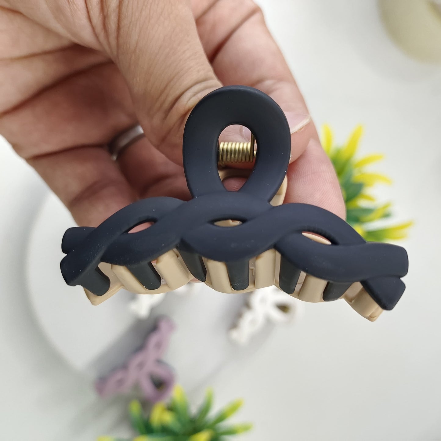 Medium - Dual Matte Infinity Hairclaw