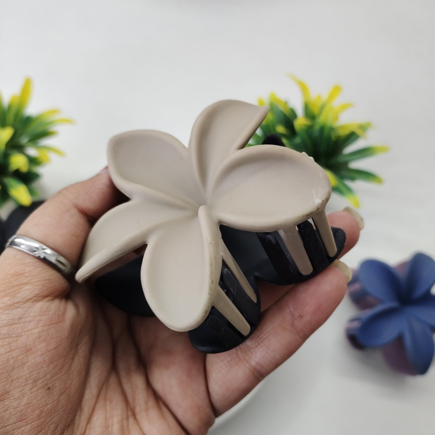 Giant Flower Hairclaw - Dual