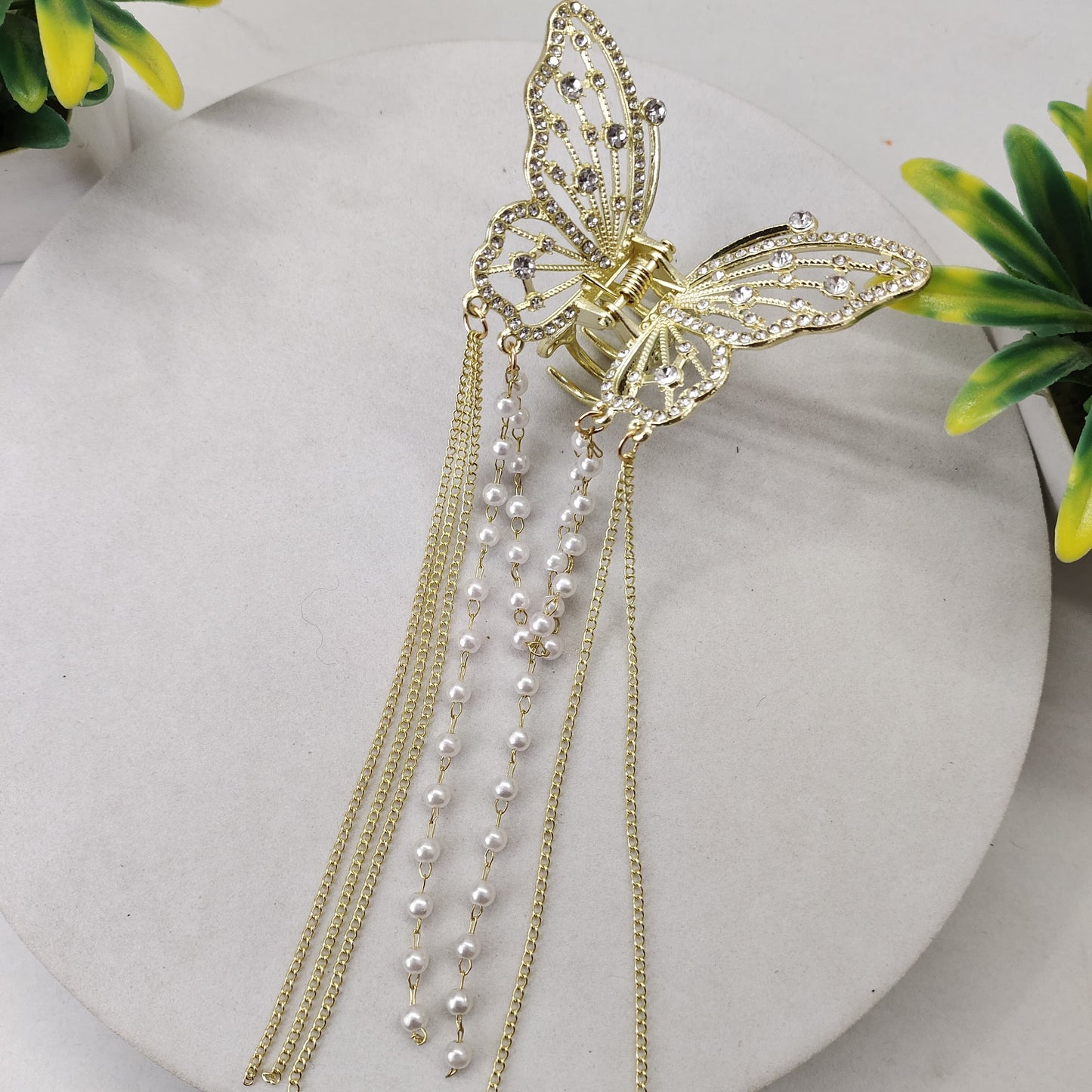 Viral Hanging Butterfly Hairclaw