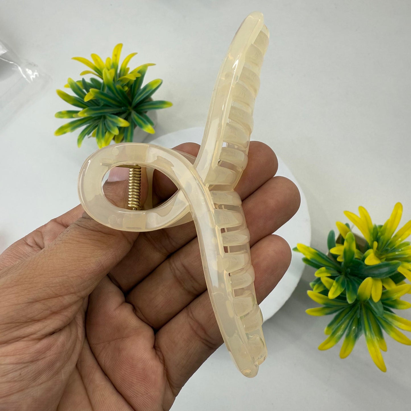 Premium Glass Infinity Hair Claw