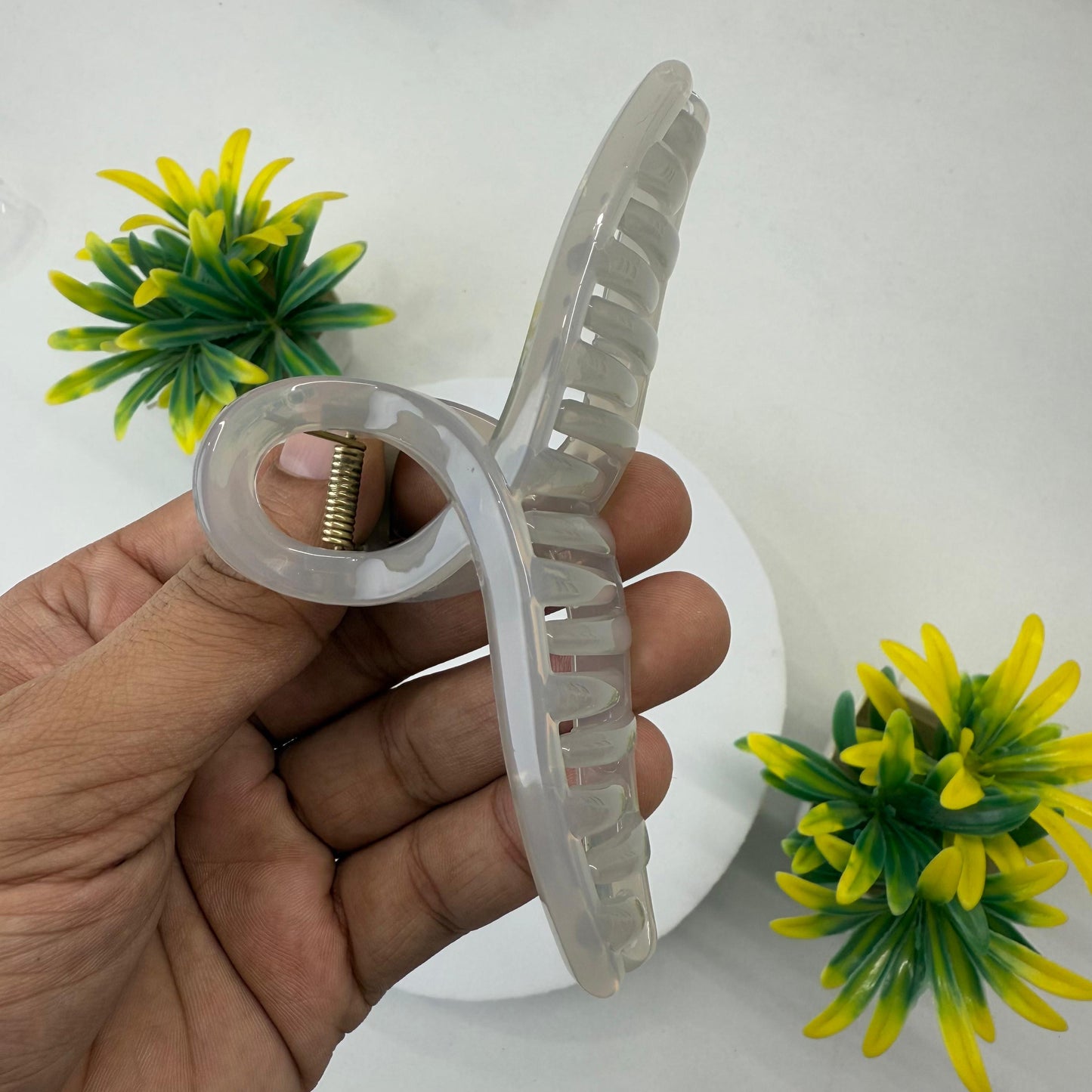 Premium Glass Infinity Hair Claw