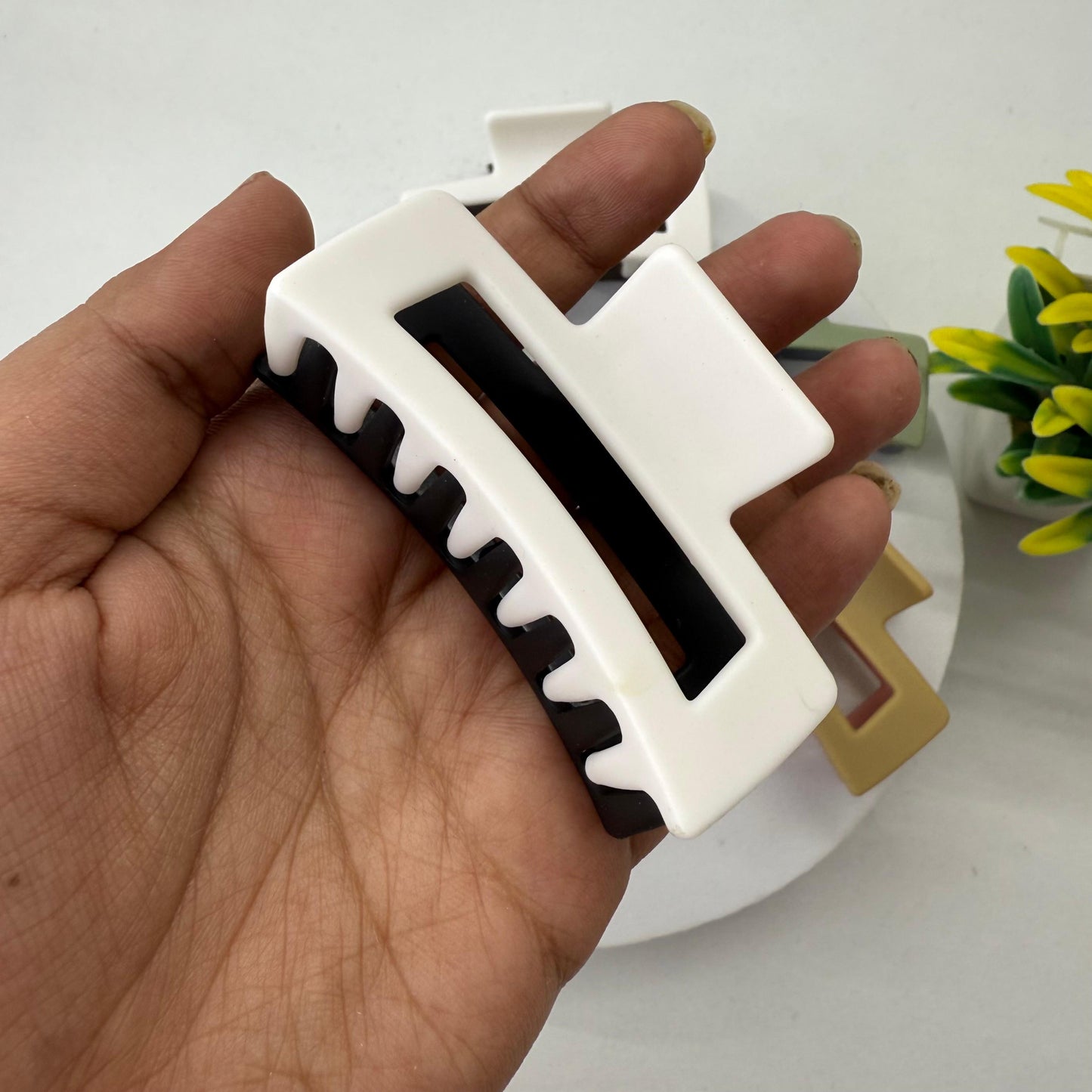 Medium - Dual tone Matte Rectangle