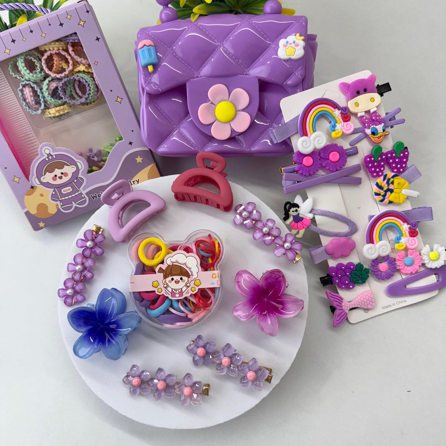Cute Hamper with Bag