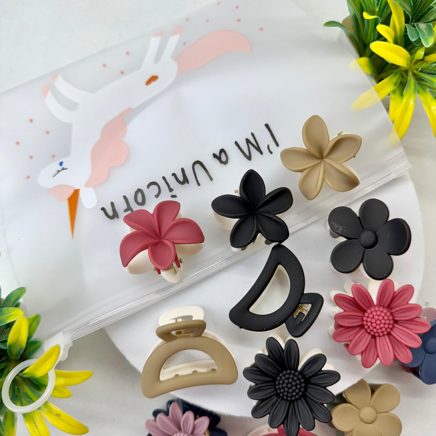 Cute Mini's Hamper ( with Pouch )