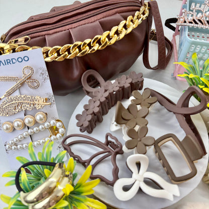 Cute Brown Hamper ( with HandBag )